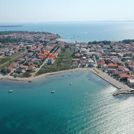 Plavo Sidro דירה