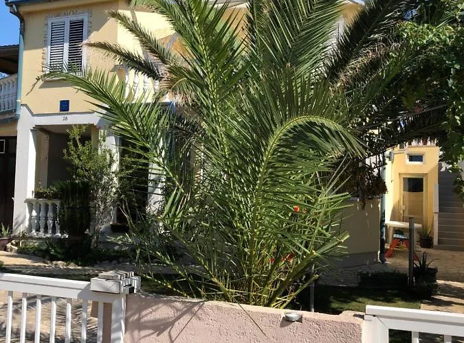 Plavo Sidro Apartmán Vir